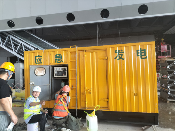 上杭怎样判断空气滤清器是否需要更换？